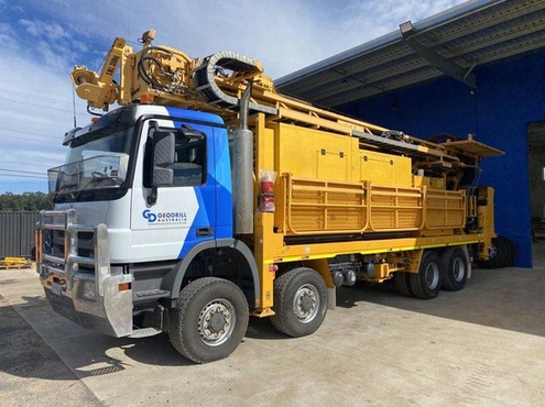GDR10 Hydrapower HP850 on Mercedes Actros 8×8
